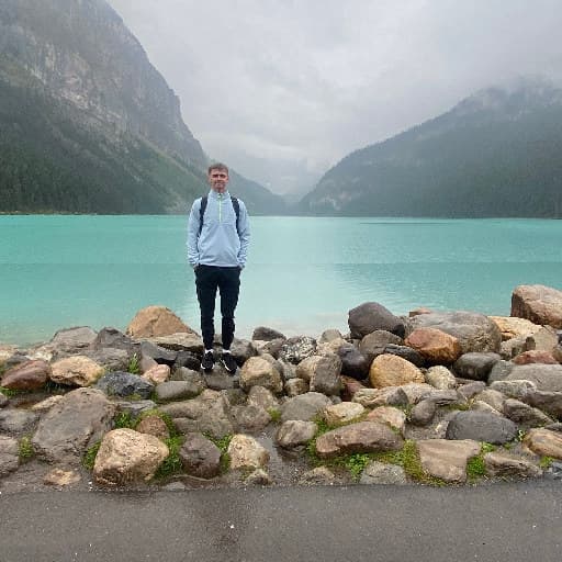 Alex M.